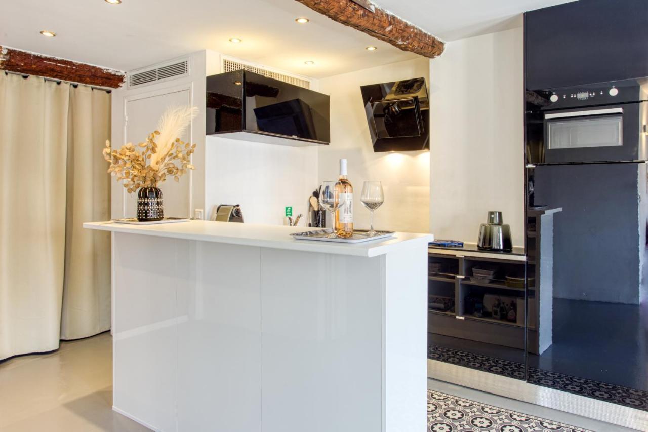 Ross 5- F2, Lumineux, Balcon, Loft, Clim, Vieux-Νίκαια Εξωτερικό φωτογραφία