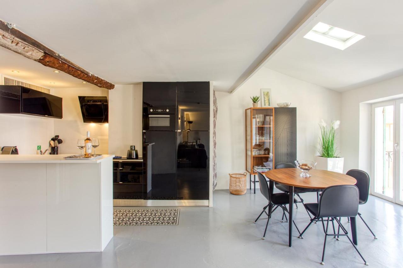 Ross 5- F2, Lumineux, Balcon, Loft, Clim, Vieux-Νίκαια Εξωτερικό φωτογραφία